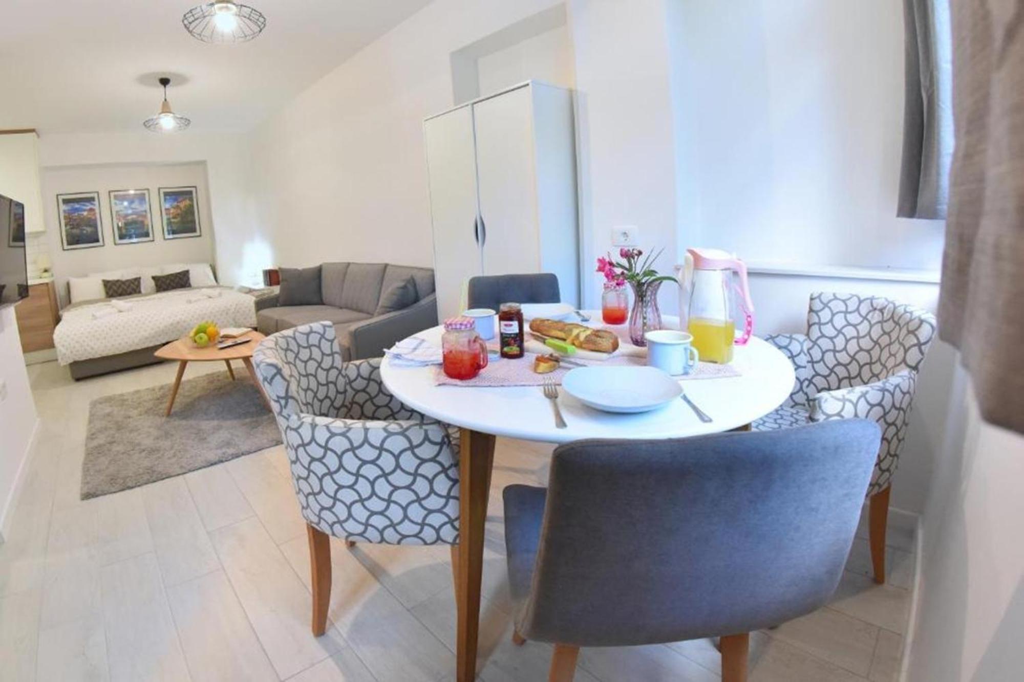 Apartments Valentina - Free Parking Mostar Room photo