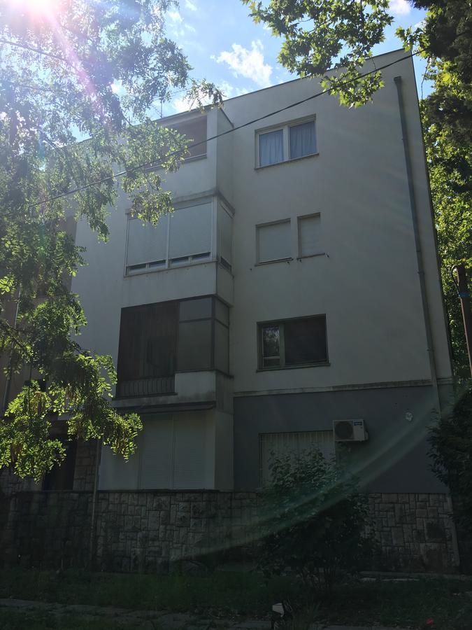 Apartments Valentina - Free Parking Mostar Exterior photo